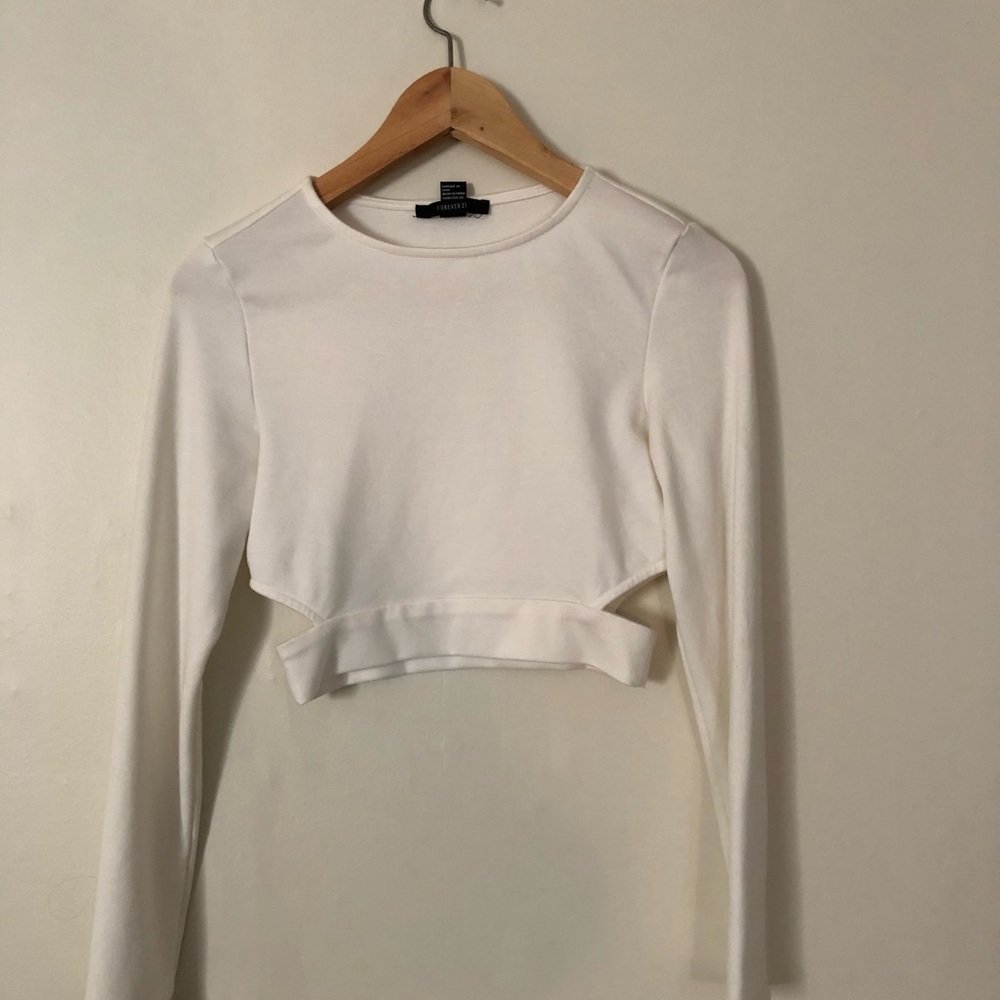 Cropped long sleeve